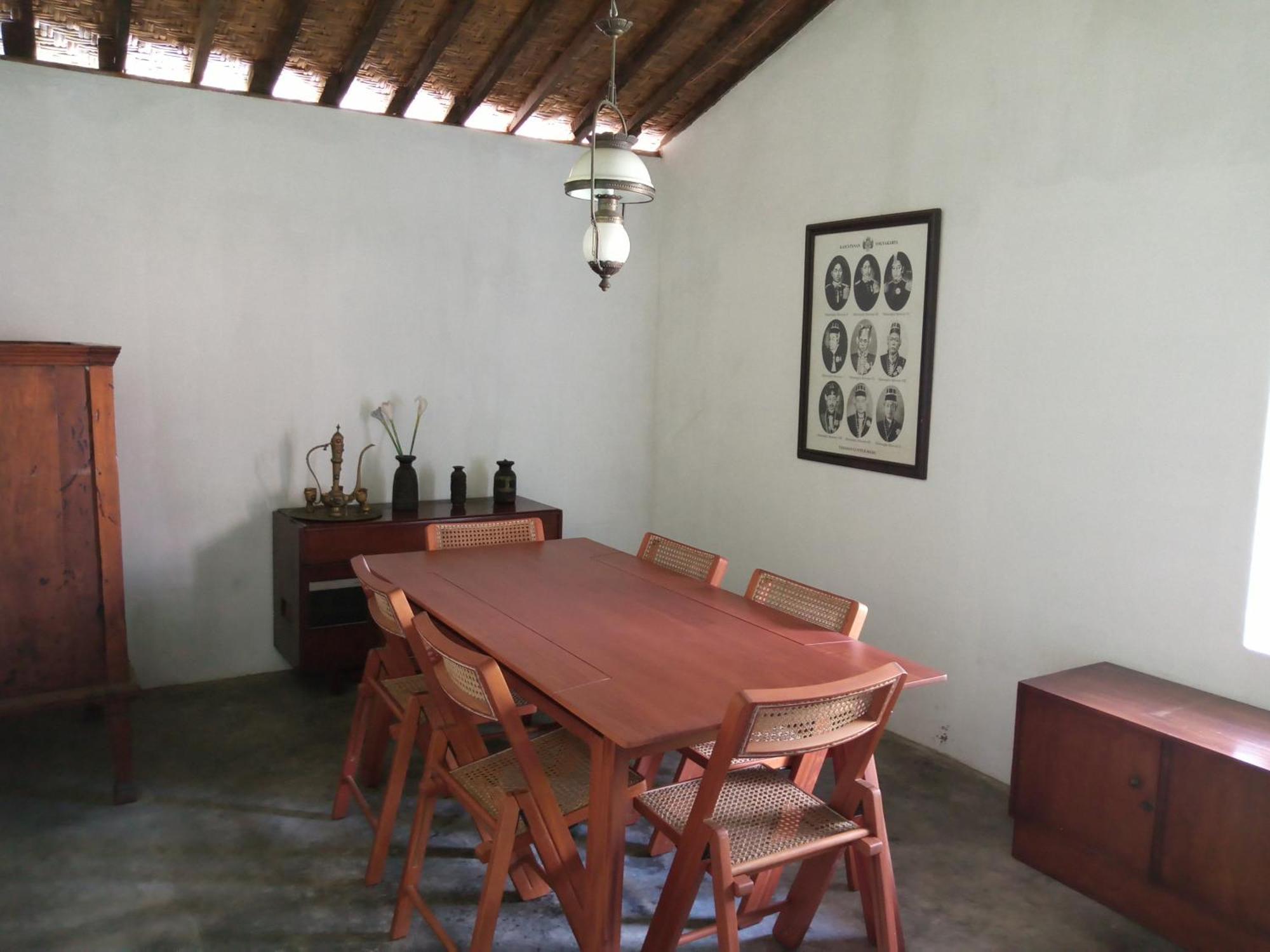 Ohmmstay - Rumah Pendopo Tanjungtirto Exterior photo