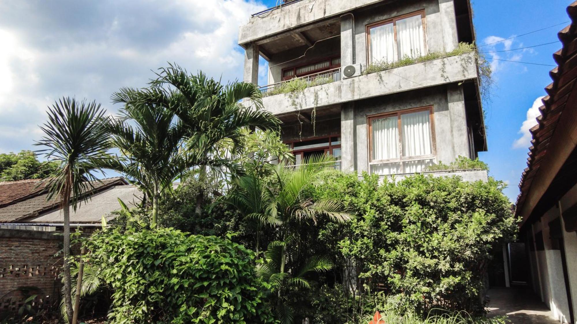 Ohmmstay - Rumah Pendopo Tanjungtirto Exterior photo